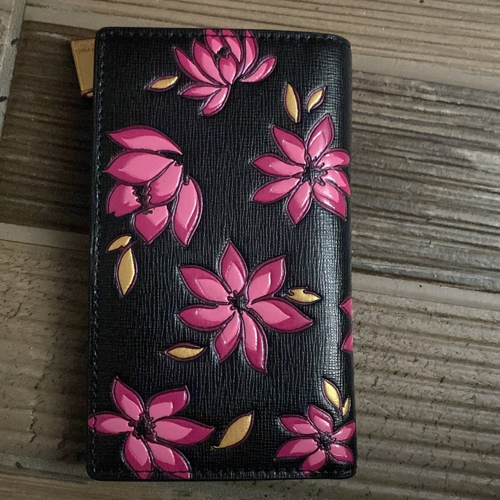 Kate Spade Morgan Winter Blooms Embossed Saffiano Leather Slim Bifold Wallet - Picture 3 of 4